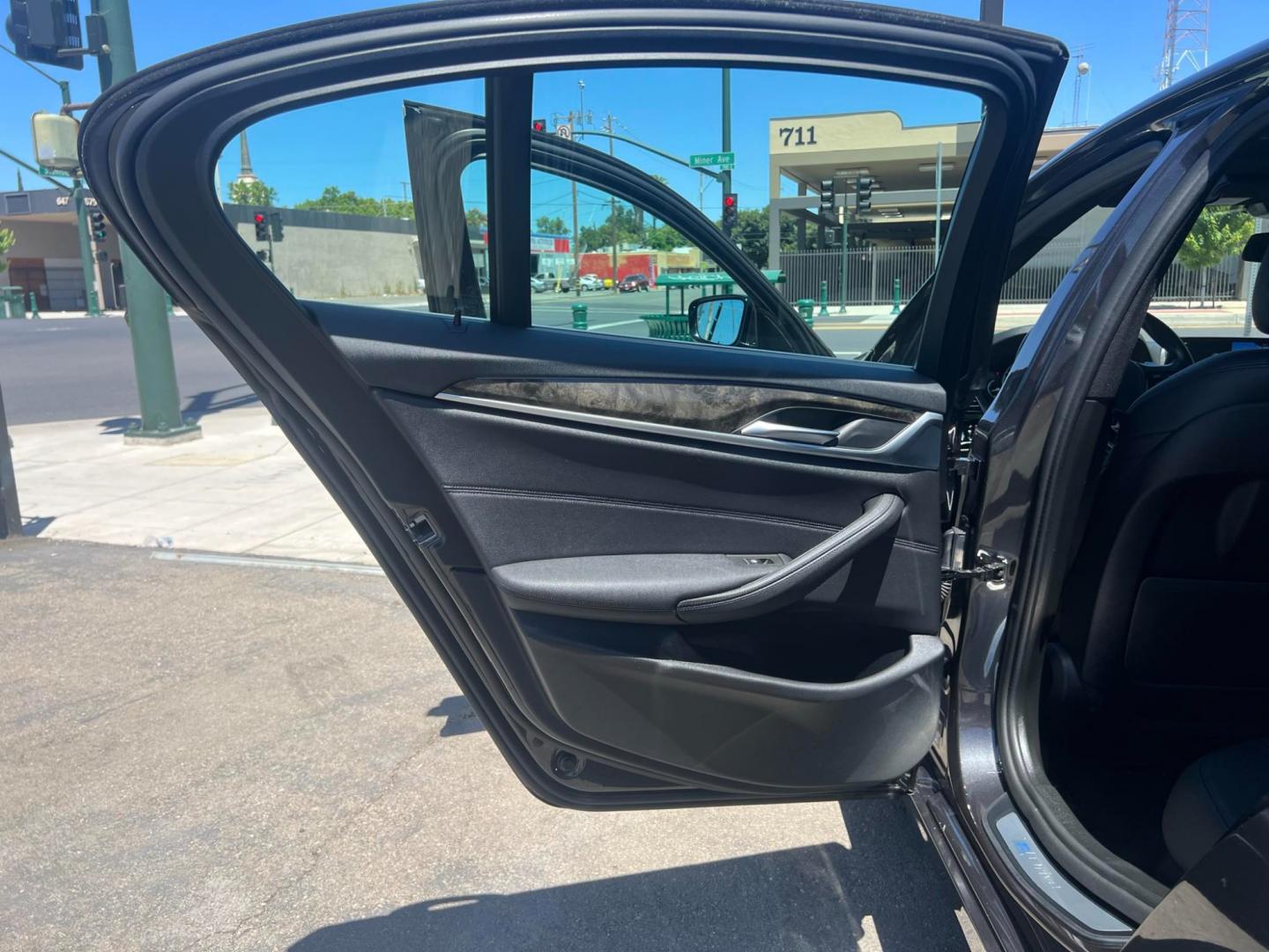 2019 DARK GRAY /BLACK BMW 5-Series (WBAJA9C5XKB) , located at 744 E Miner Ave, Stockton, CA, 95202, (209) 944-5770, 37.956863, -121.282082 - Photo#7